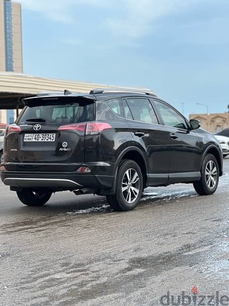 Toyota Rav 4 2017 5