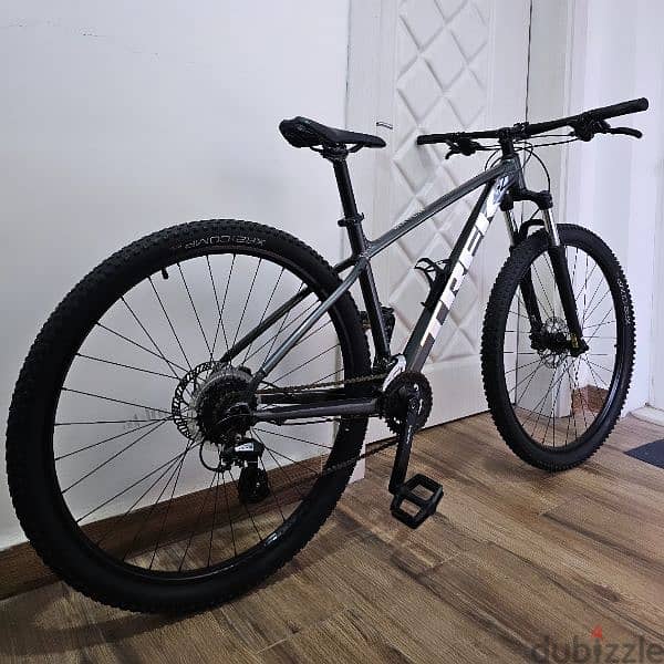 2022 Trek Marlin 5 Extreme Sports Free Accessories 11