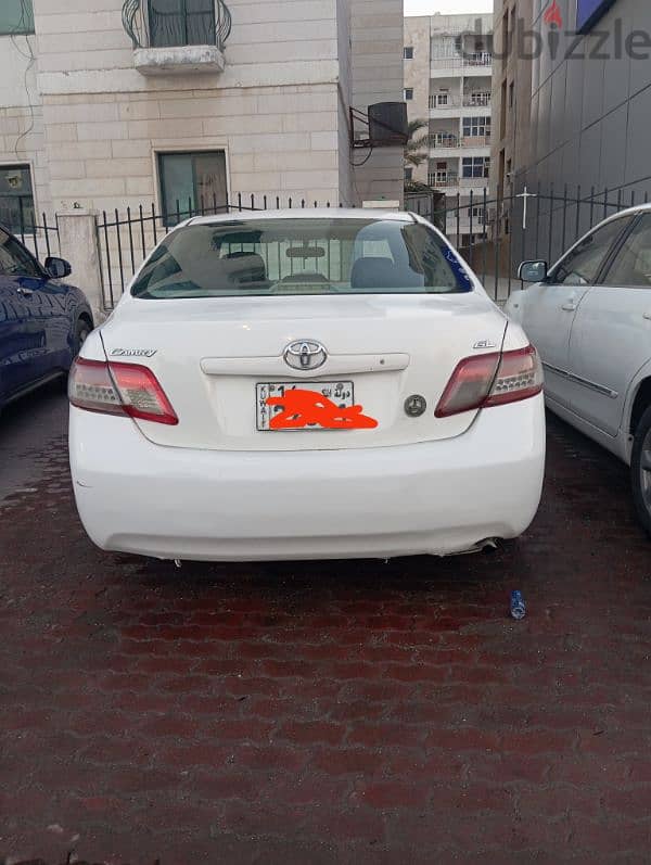 Toyota Camry 2010 3