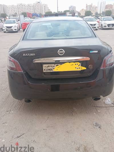 Nissan Maxima 2012