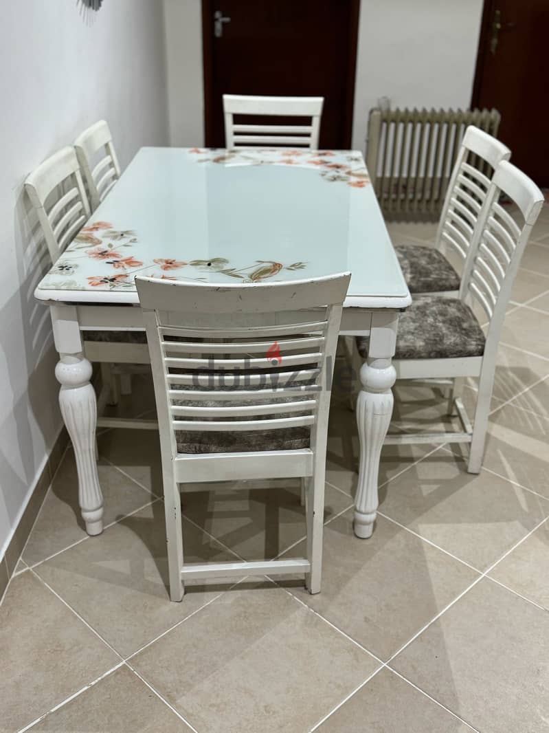 Less used Dinning table with 6 Seater for Sale 1