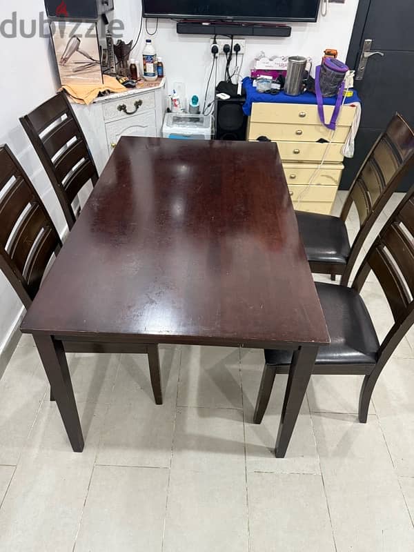 Dining table with 4 chairs 3