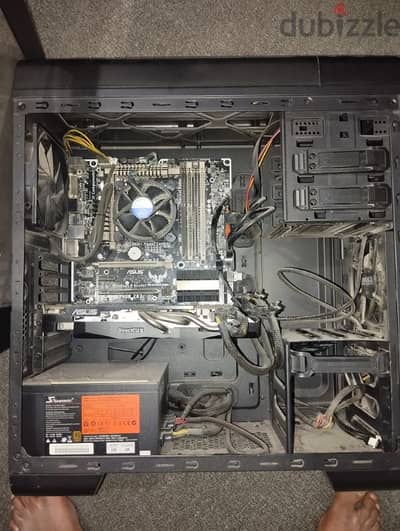 Asus gaming computer set. With graphic card.