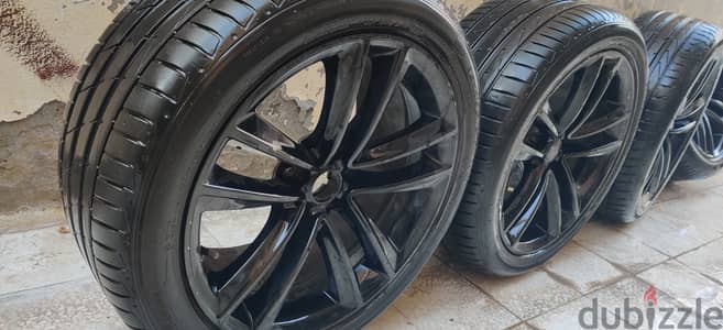 BMW 19 inch ring with tire (M Spec)