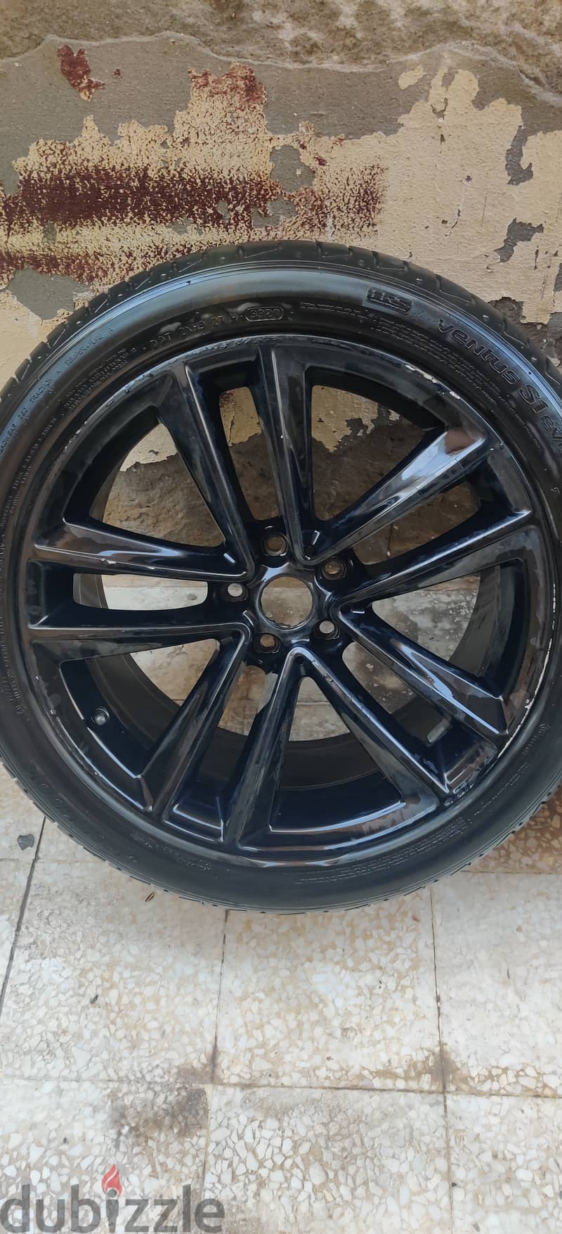 BMW 19 inch ring with tire (M Spec) 5