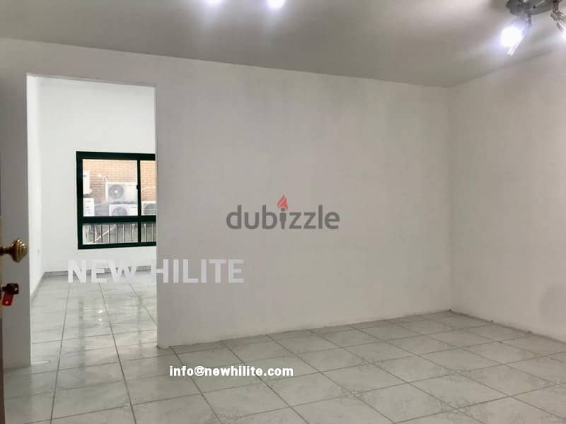 Commercial Apartment for rent in Salmiya, Kuwait 7