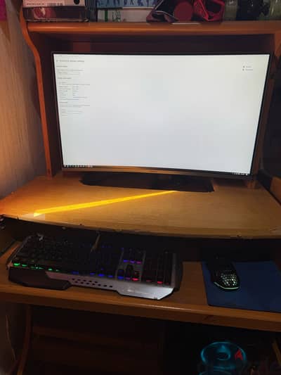 Gaming PC with 32inch samsung curve monitor for sale