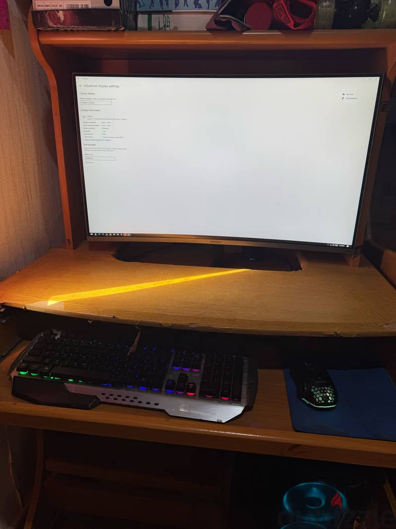 Gaming PC with 32inch samsung curve monitor for sale 0