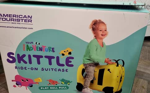 Brand New American tourister kids suitcase