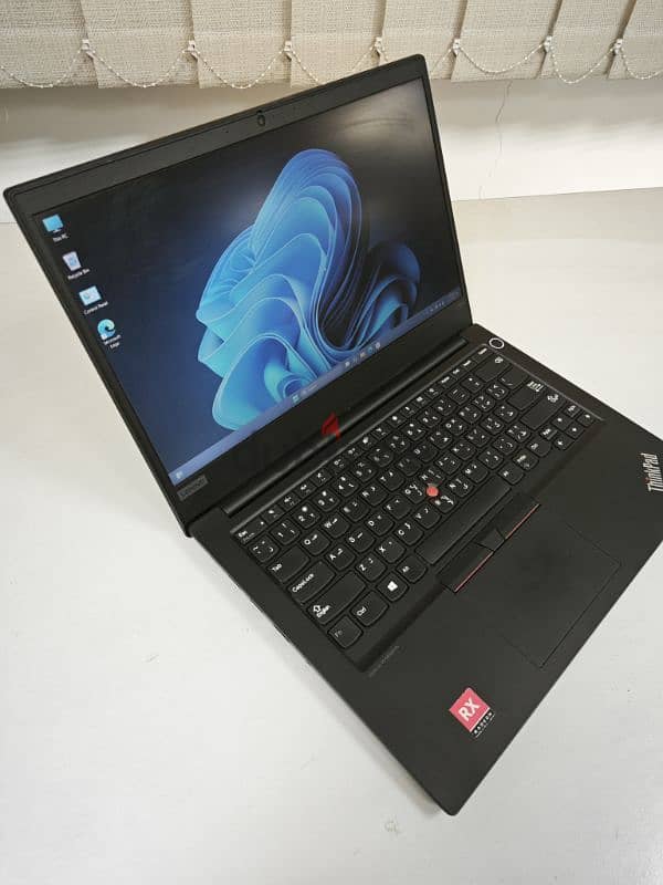 Lenovo ThinkPad E14 i5 10th 2GB VGA 16GB RAM 0