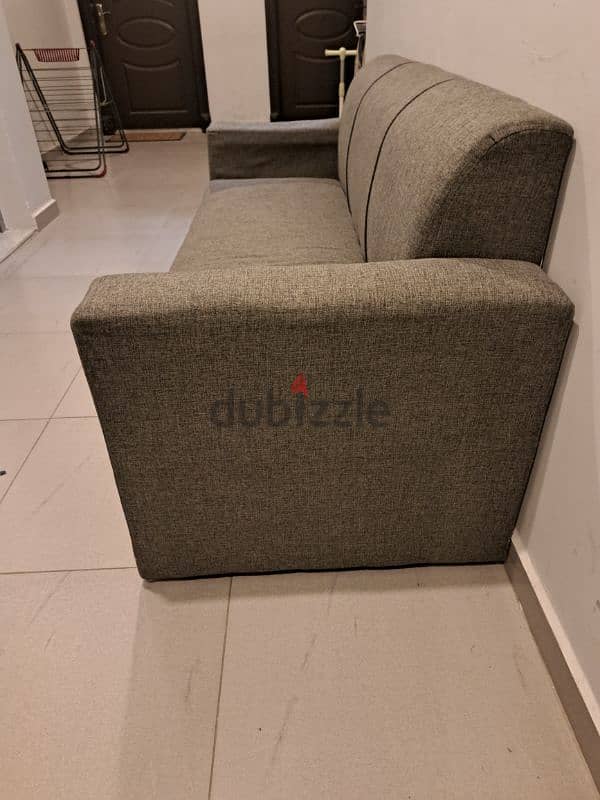 sofa 3 seater Salmiya 1