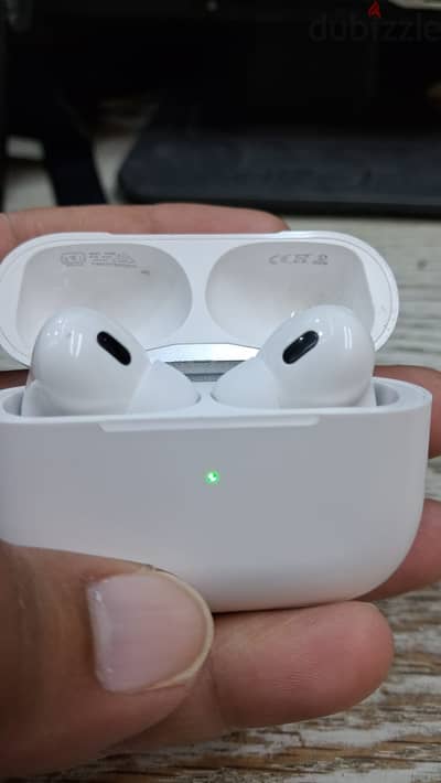 Apple AirPods Pro (2nd Generation) - White (Lightning Port)