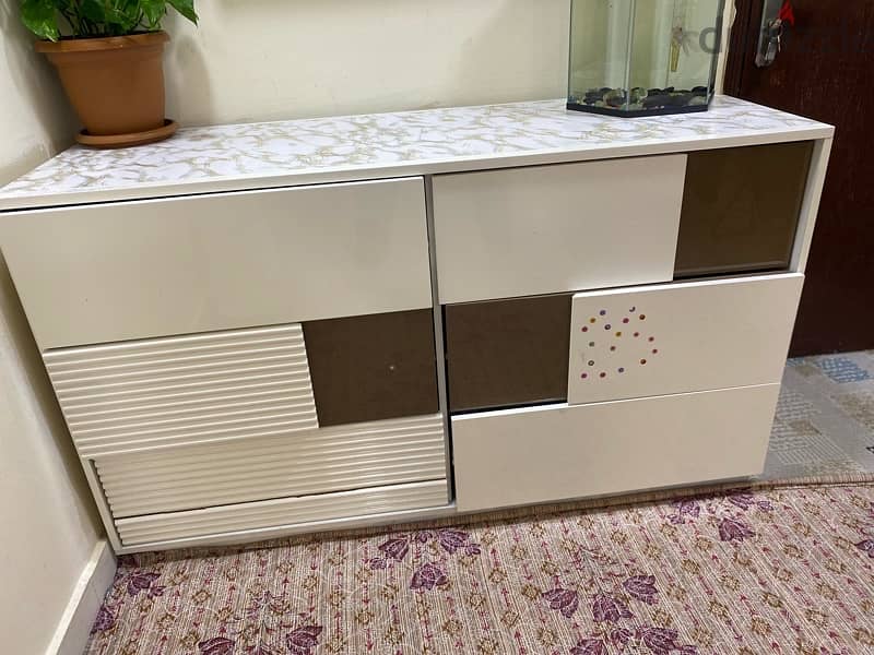 House furniture for sale in hawally 10