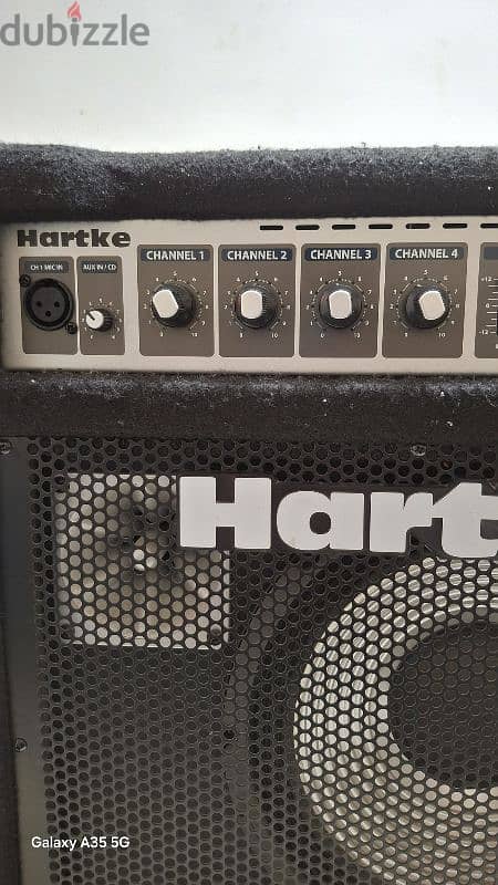 hartke 10 inch 4 chanel keyboard amp. 4