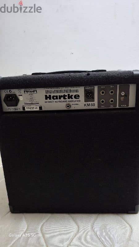 hartke 10 inch 4 chanel keyboard amp. 6