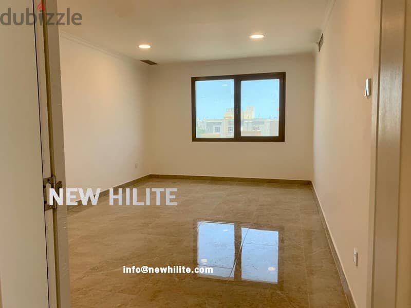 Renovated penthouse with terrace for rent in Salwa 9