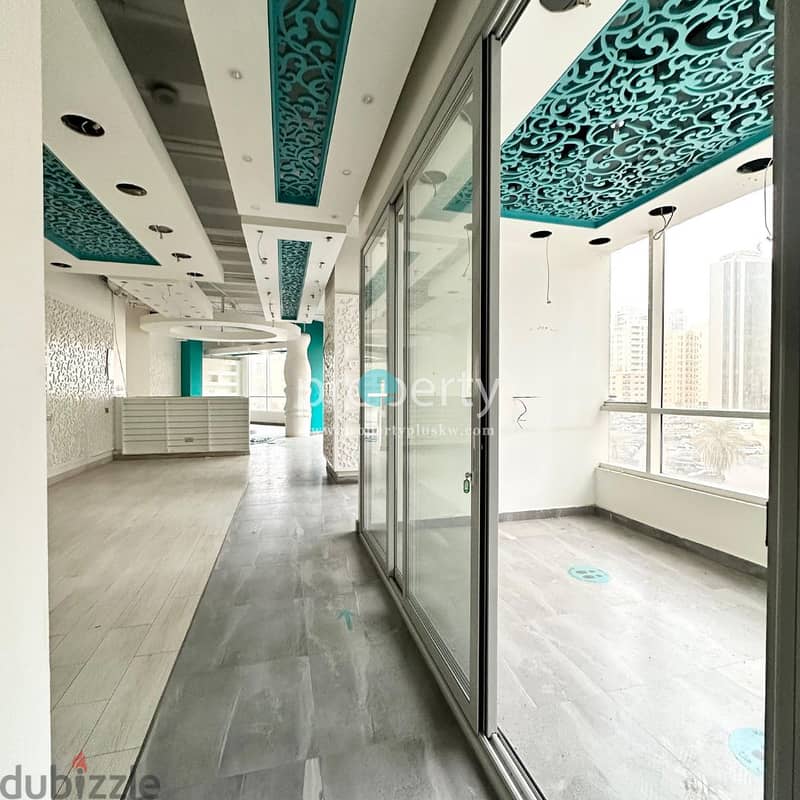 Commercial full floor for rent in Salmiya 1