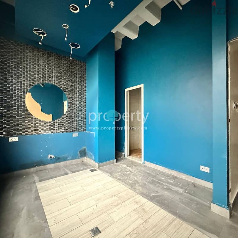 Commercial full floor for rent in Salmiya 2