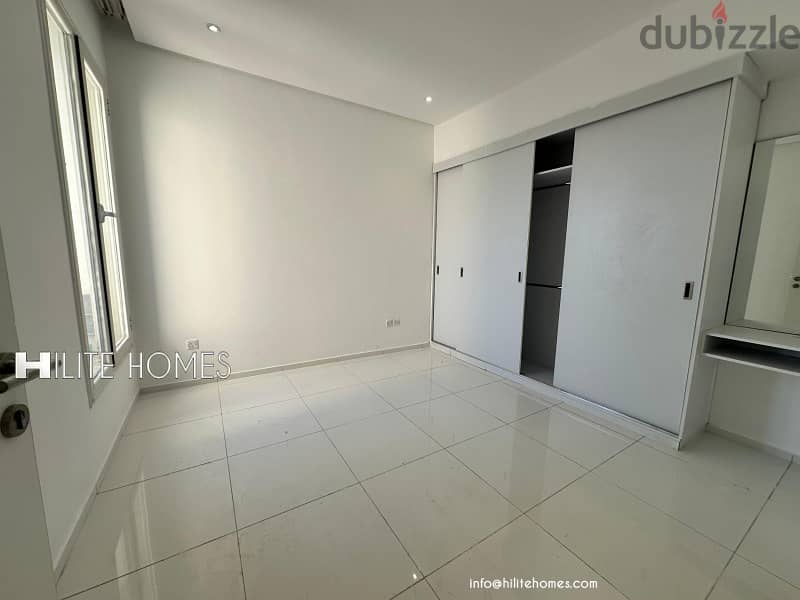 Three bedroom penthouse for rent in Salmiya 4