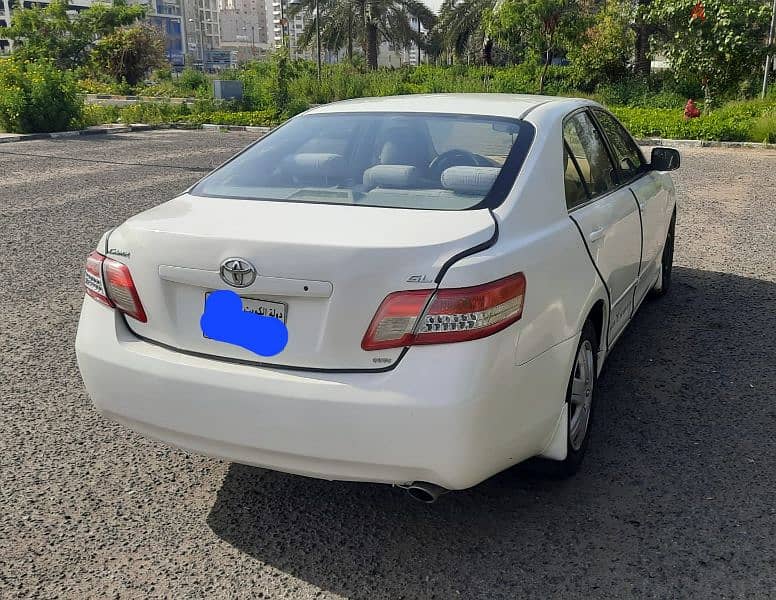 Toyota Camry 2011 3