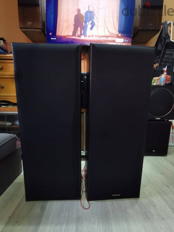 TECHINIC TOWER SPEAKERS 6