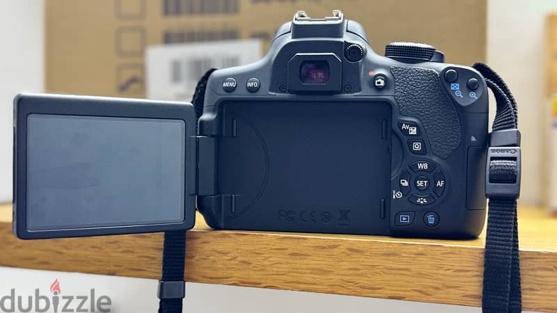 canon 750D   for sale 2