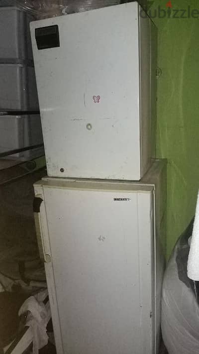 fridge and ac