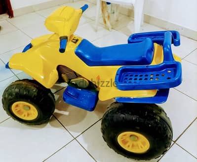 regargeable kids car urgent sell