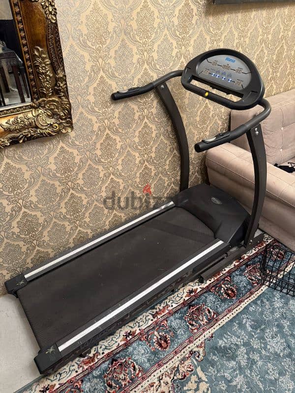 wansa tredmill for sale. استعمالجهاز المشي ٣٠دك 0