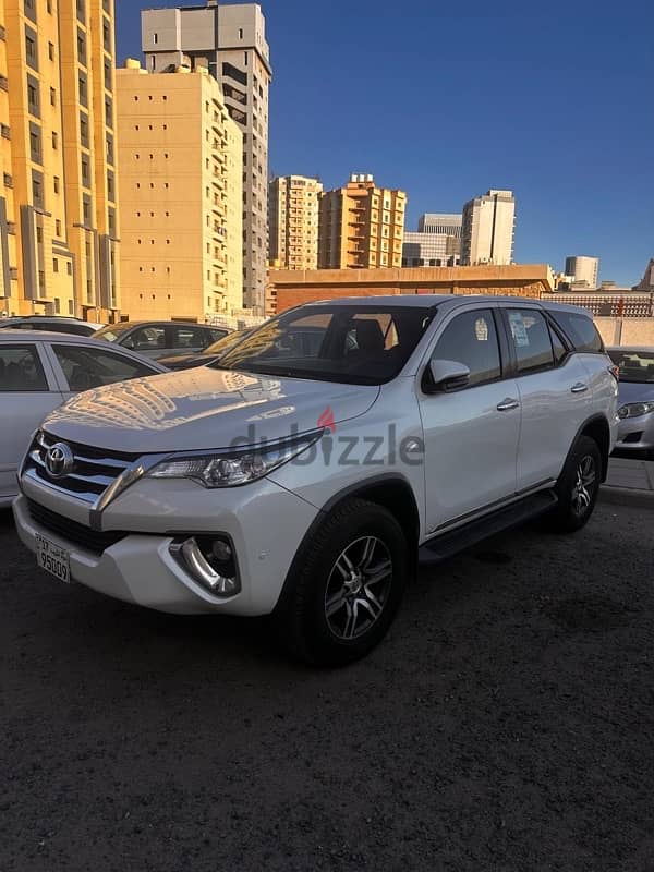 Toyota Fortuner 2020 5