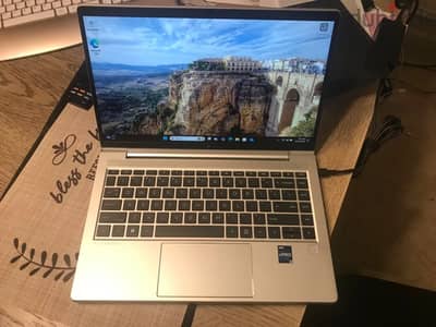 HP EliteBook 640 G10 14 Touchscreen Notebook - Full HD - Intel Core i7