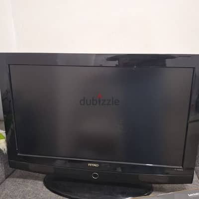 Hitachi 32jnch led tv for sale