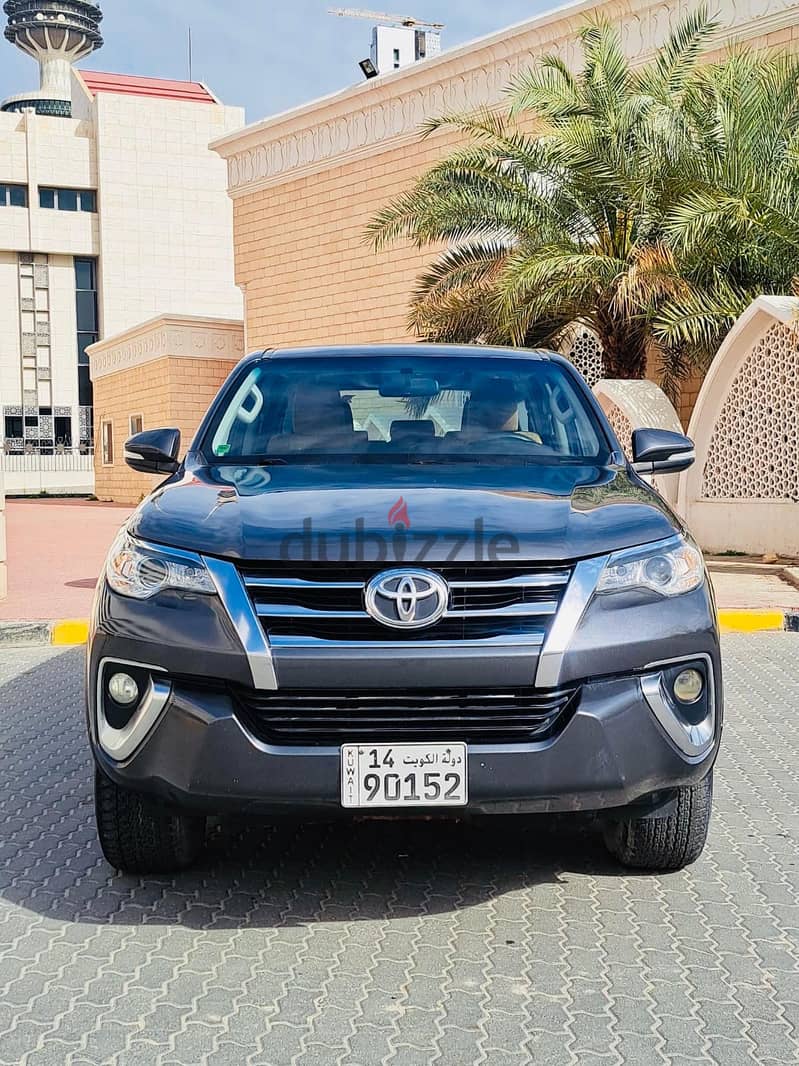 Toyota Fortuner 2016 less driven for sale 2