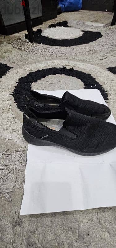 shoes for sale. used good size 42 fir for 43 7