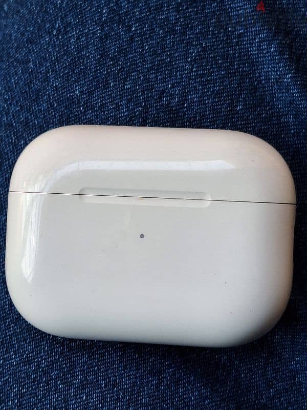 air pods pro generation 2 good condition my number 98893988 2