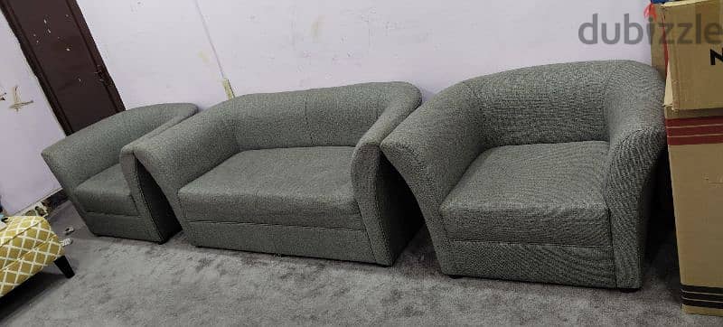 sofa set for sale in very good condition 2