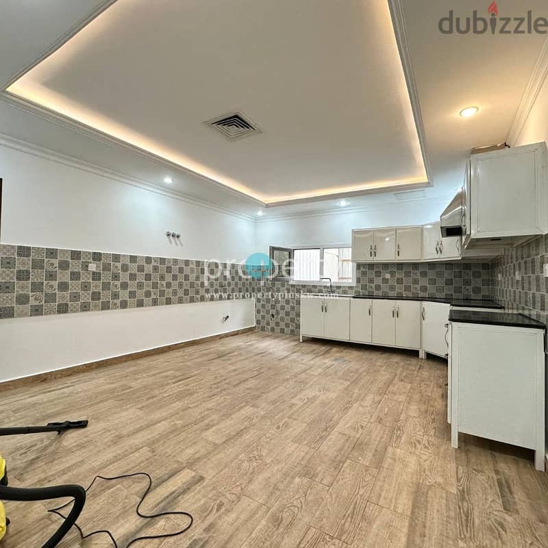 4 Bedroom apartment available for rent in Bayan 1