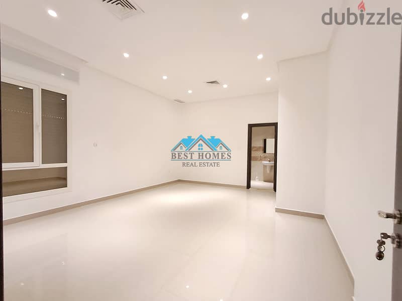 4 Bedrooms Floor in Qadsiya 3