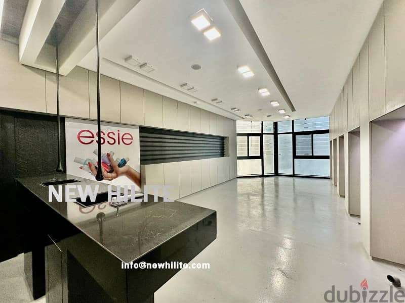 Commercial unit for rent in Shaab 3