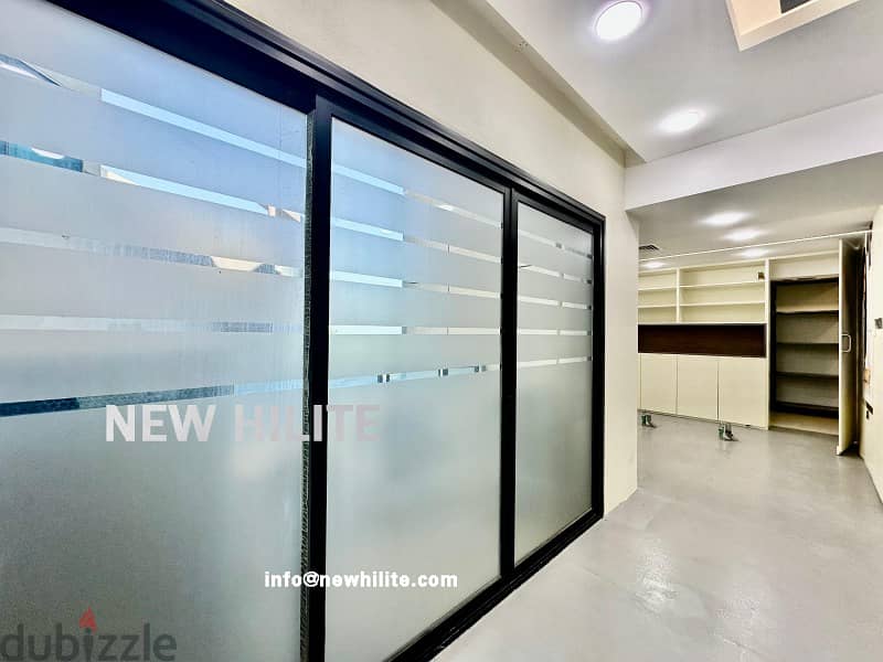 Commercial unit for rent in Shaab 6