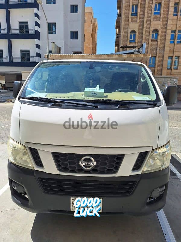 Nissan Urvan 2015 0