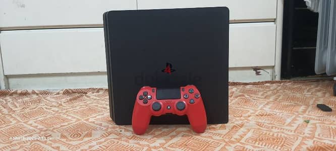 PS4 slim excellent condition 500GB with controller