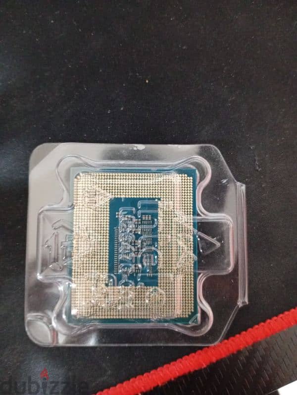 lga 1700 Intel i5 12400f cpu 12gen and a lga 170012gen i5 12500 0