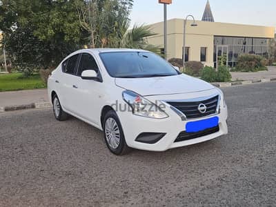 Nissan Sunny 2022