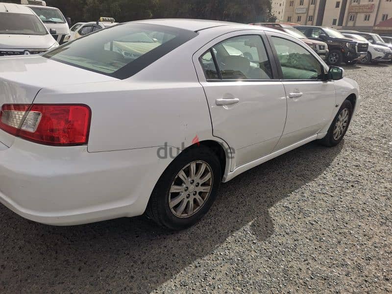 Mitsubishi Galant 2009 3