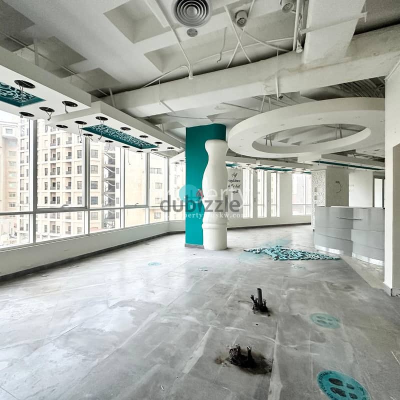 Commercial full floor for rent in Salmiya 2