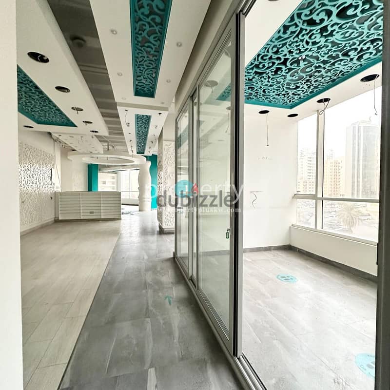 Commercial full floor for rent in Salmiya 3