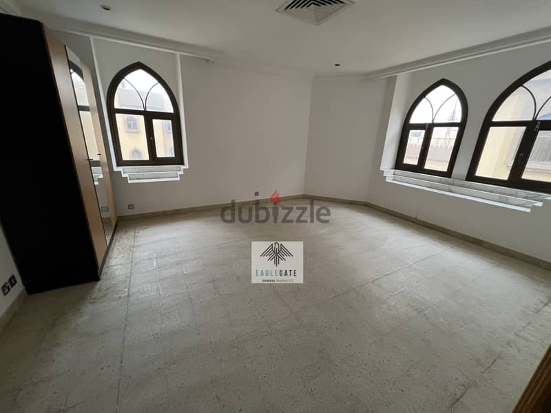 Spacious 3 bedroom duplex in Abu Hassania 9