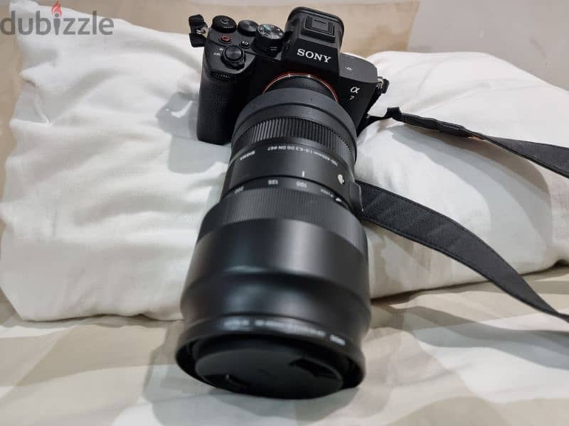 sigma 100-400 f5-6.3 FE SONY MOUNT FOR SALE in good condition 1