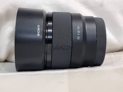 sony 50 mm f 1.8 FE  MOUNT LENS FOR SALE IN GOOD CONDITION